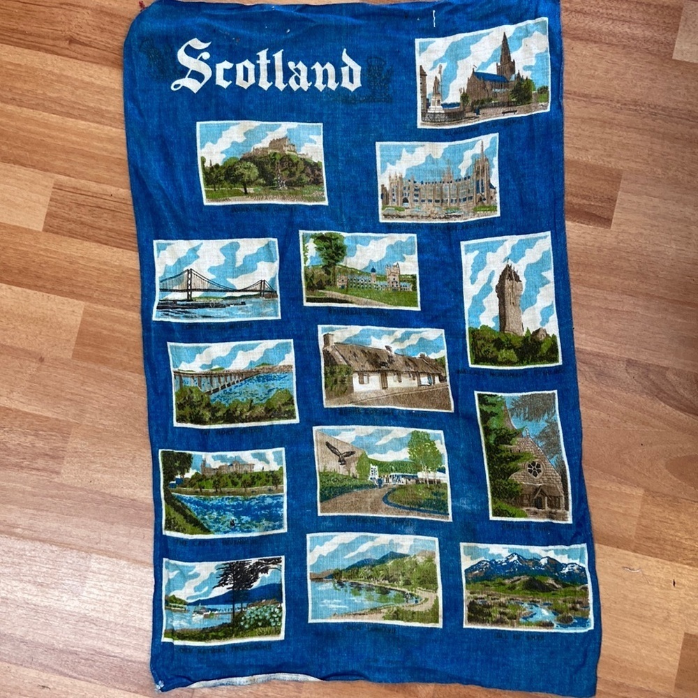 Vintage Decorative Linen tea towel Scenes of Scotland
